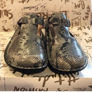 ALEGRIA CLASSIC SIZE 41 SNAKE-PRINT  EUC